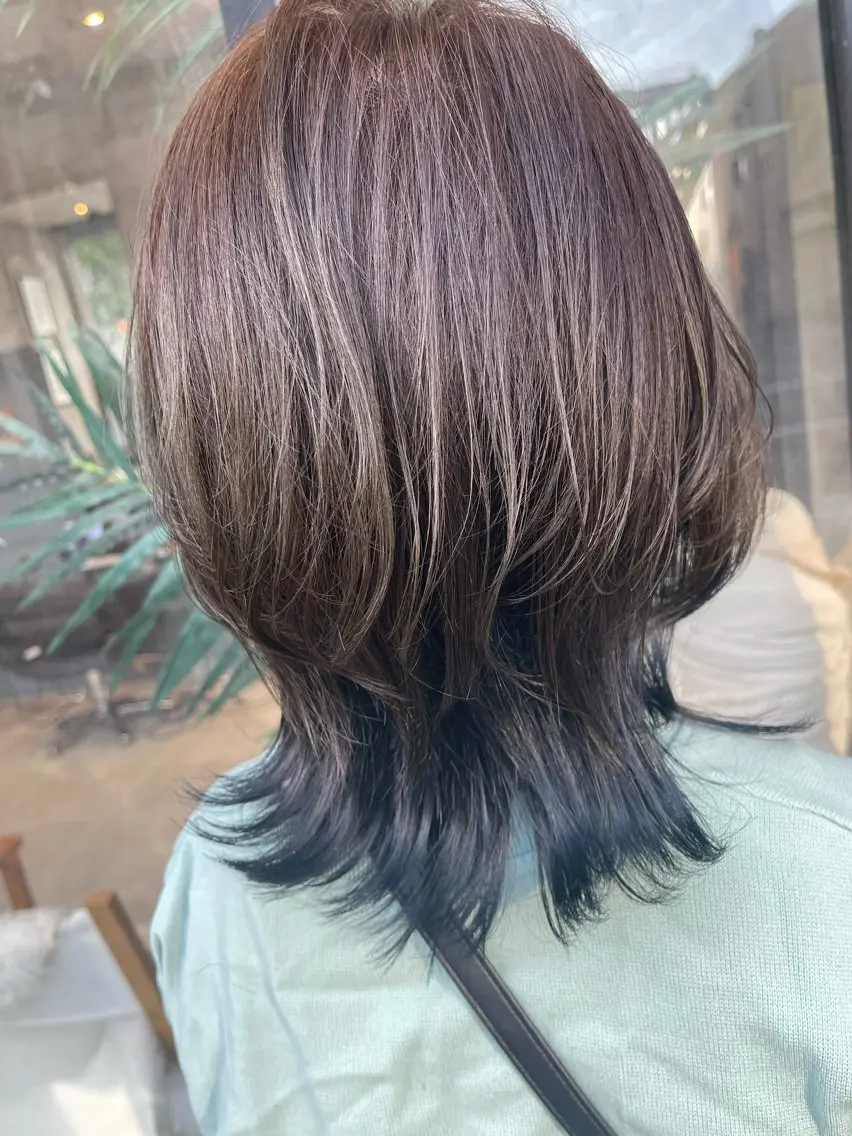 ショート カラー 塚本 昂のヘアスタイル