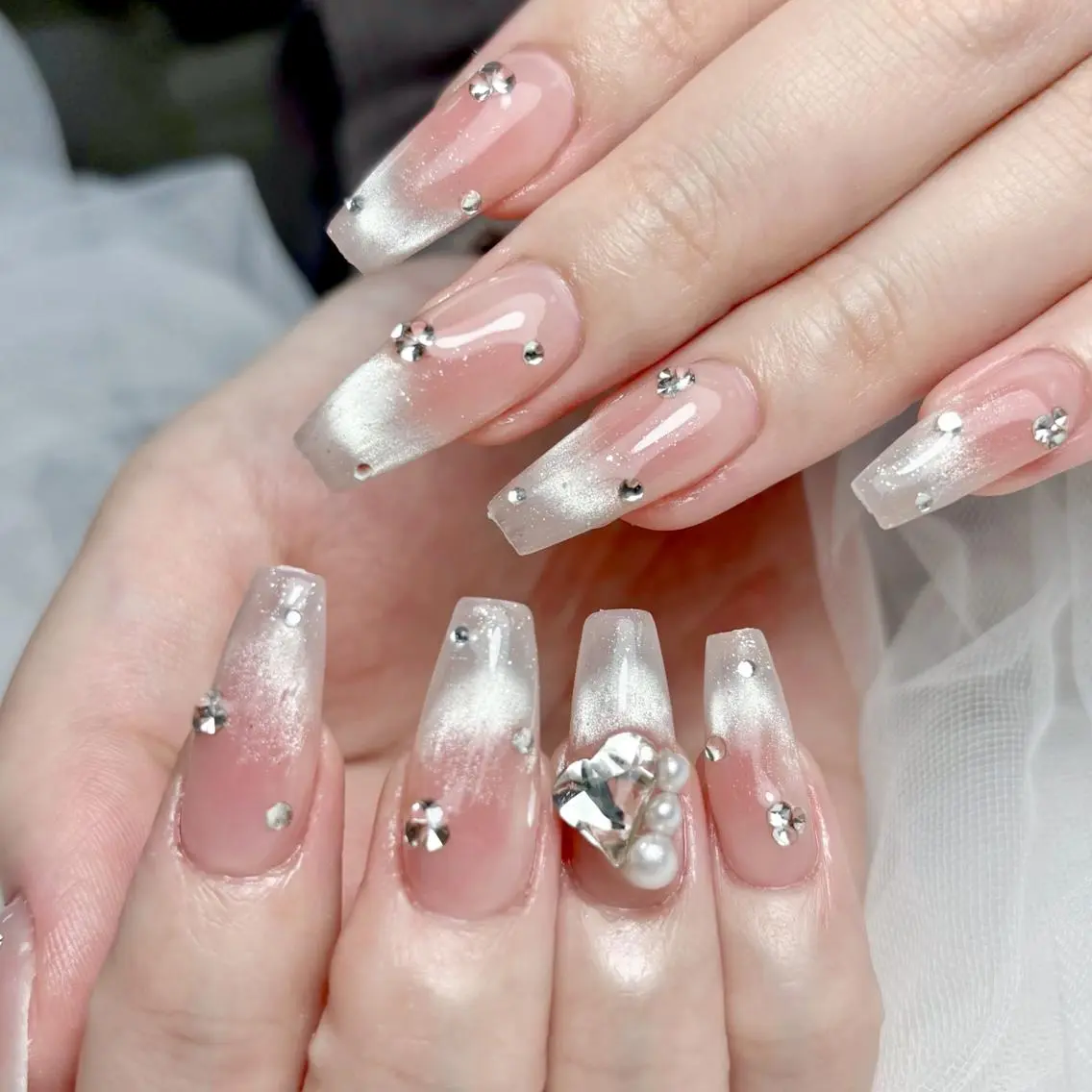 ネイル ハンドネイル ハンドケア Yuka 💎のネイルデザイン