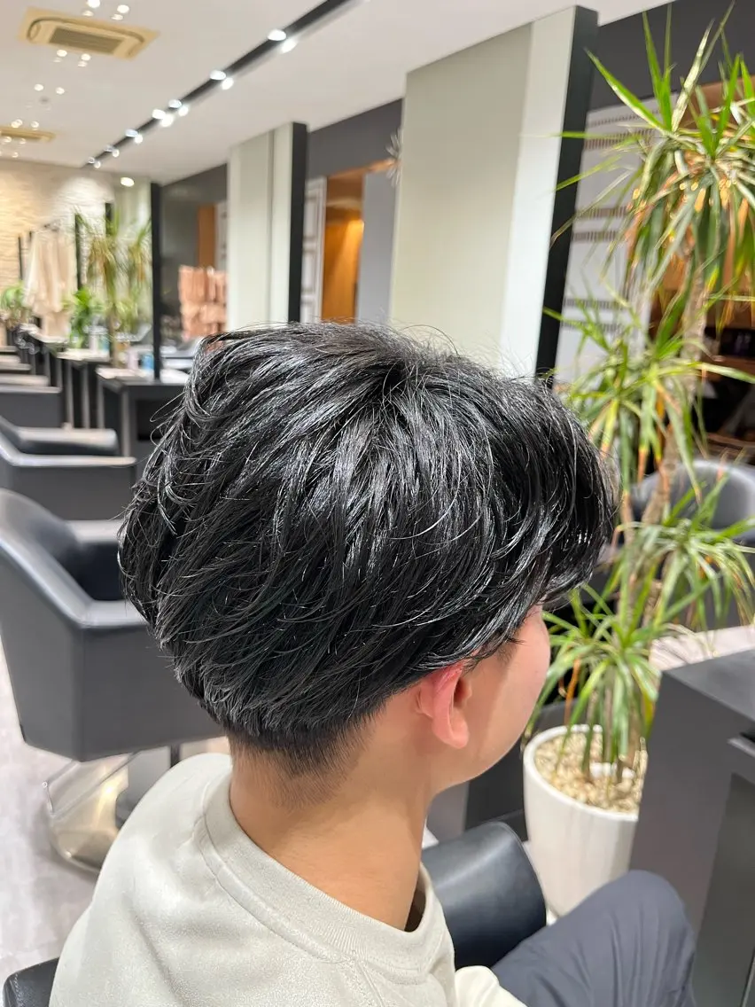 メンズ 亀井 慎太郎のヘアスタイル