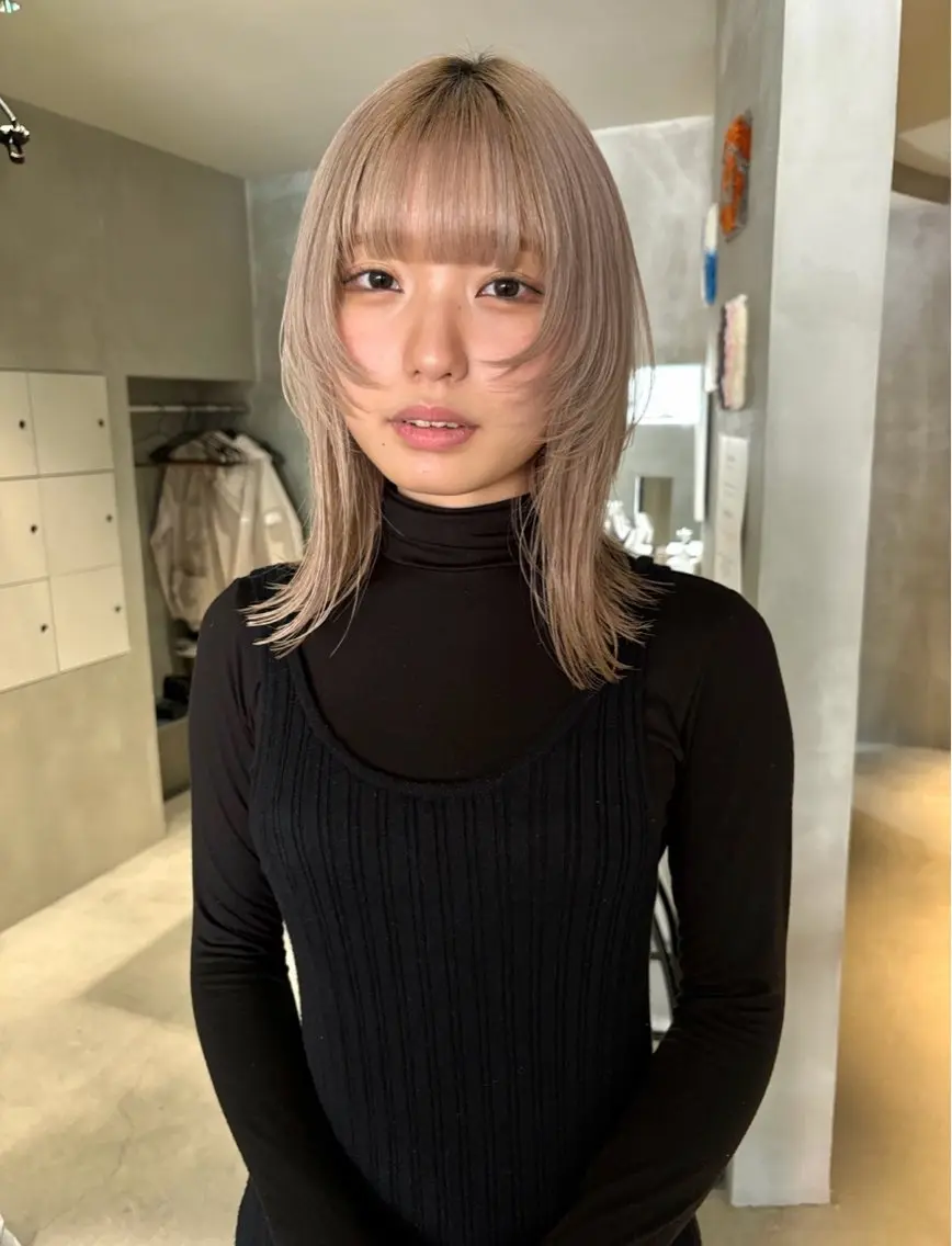 ミディアム ⋆꙳ yui ‎𖤐 ̖́-‬のヘアスタイル