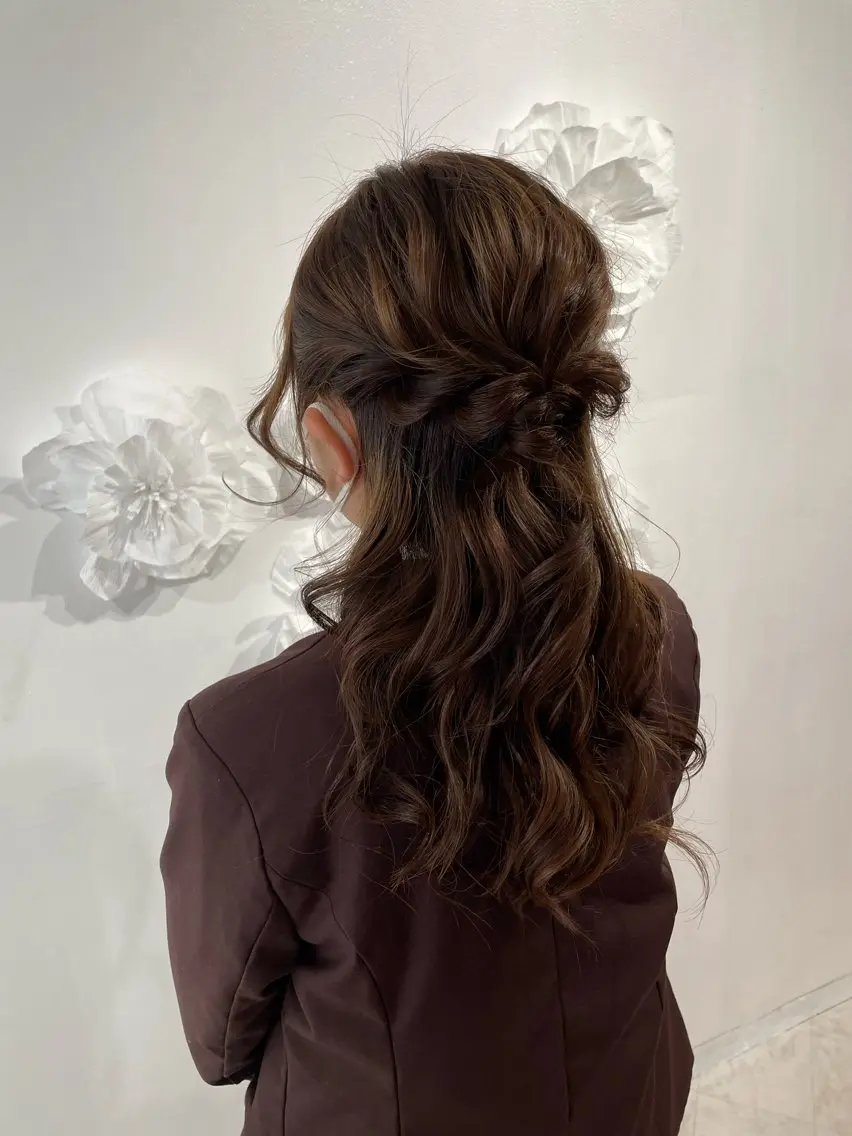 ヘアアレンジ ハーフアップ ヘアセット 高尾 成紀のヘアスタイル
