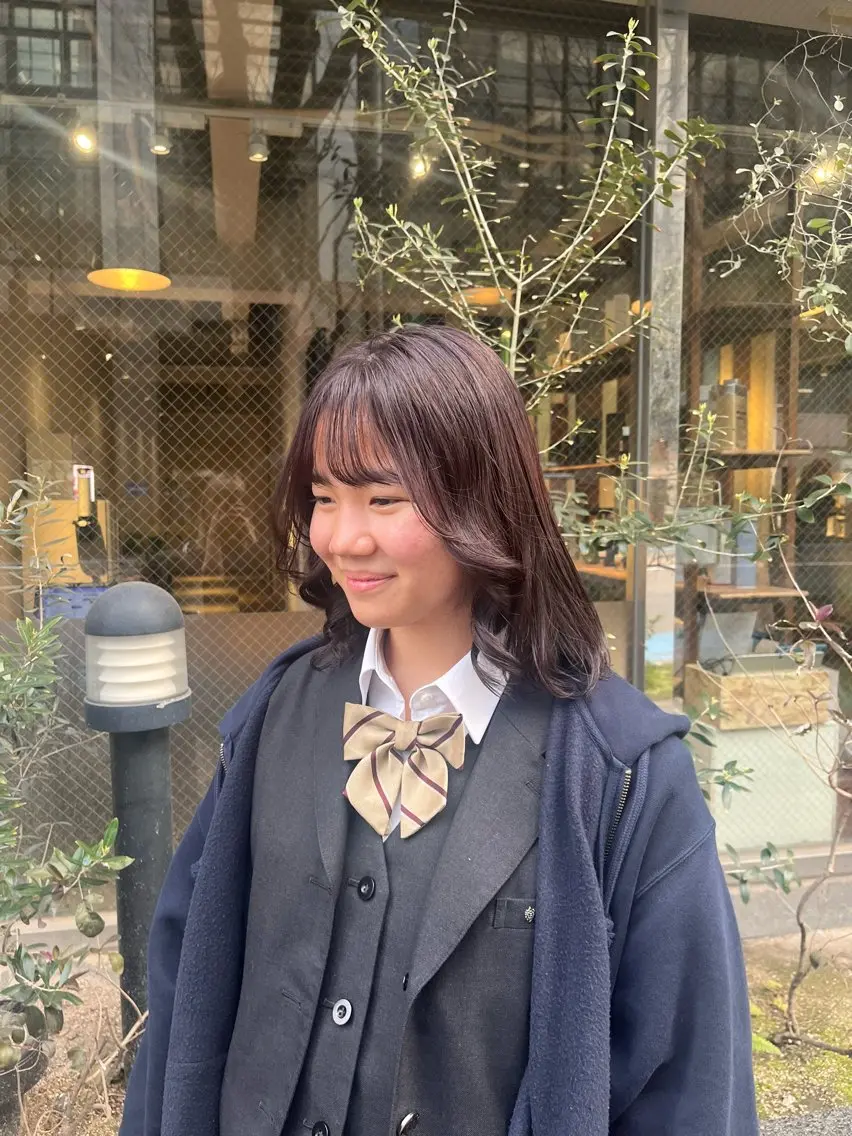 セミロング カラー 黒髪 卒業式のヘアスタイル haruka / CosyVelvetのヘアスタイル