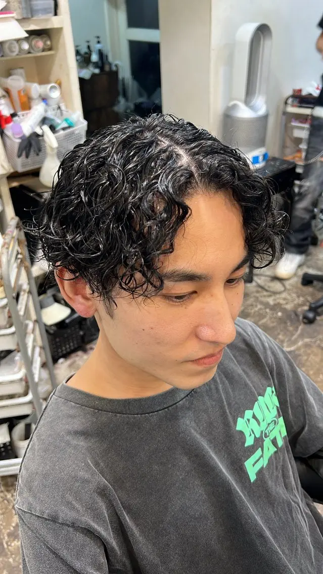 パーマ スパイラルパーマ コーンロウ／ドレッド 浅賀晟弥のヘアスタイル