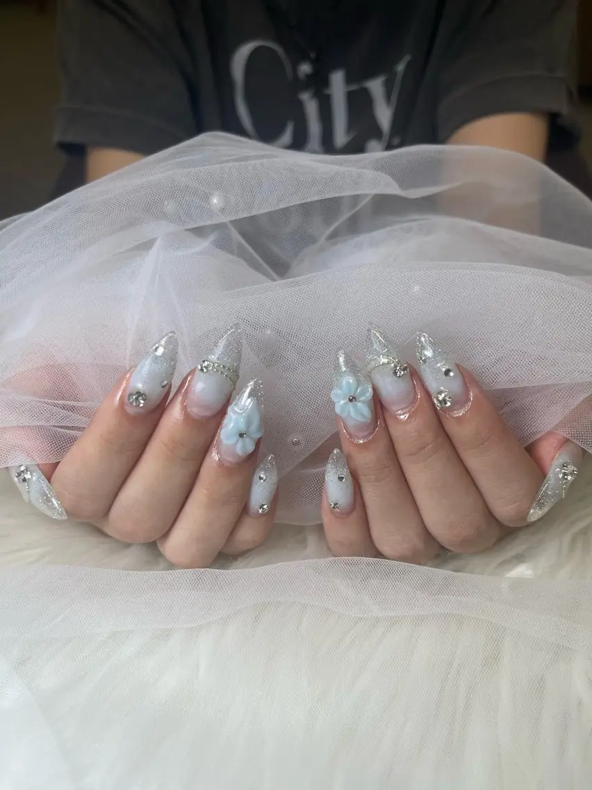 ネイル ハンドネイル NiJi Nailsのネイルデザイン