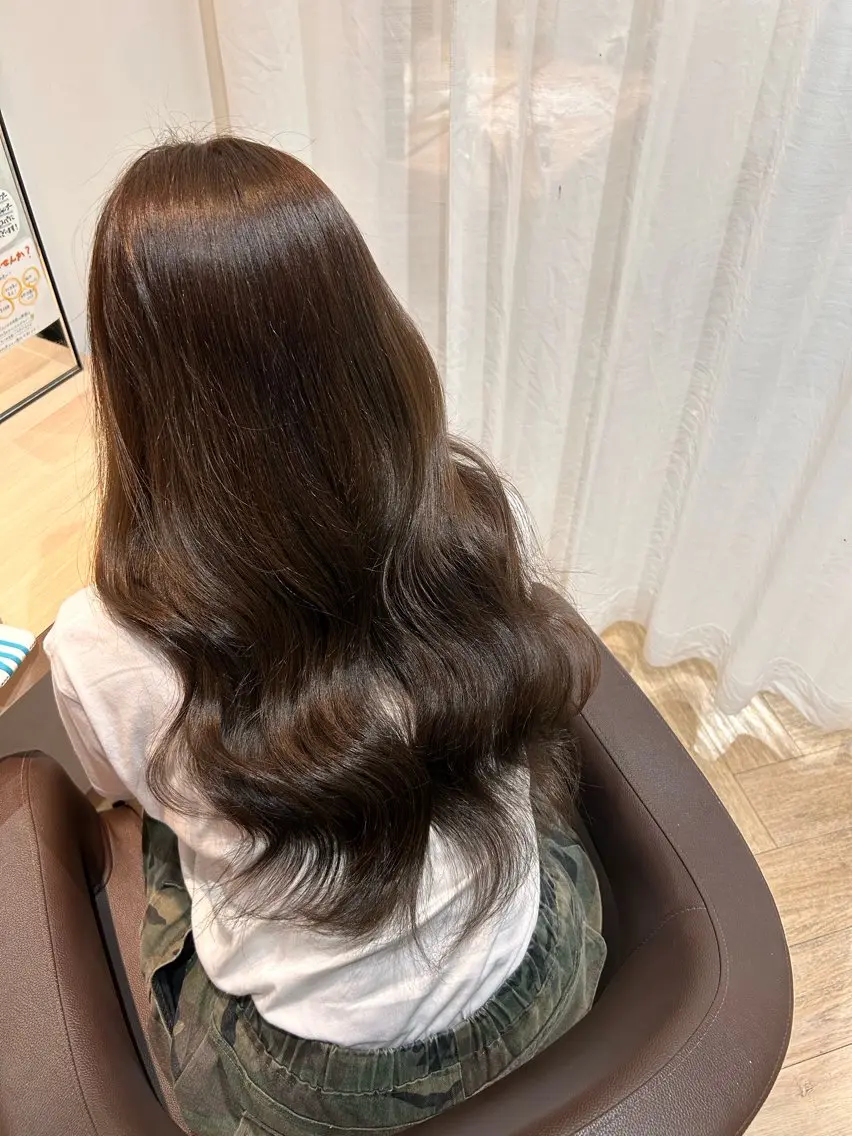 ロング ヘアアレンジ 西野 麻瑚のヘアスタイル