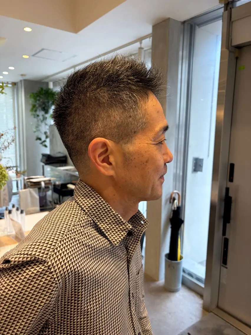 ショート カット ヘッドスパ 坂田 睦月のヘアスタイル