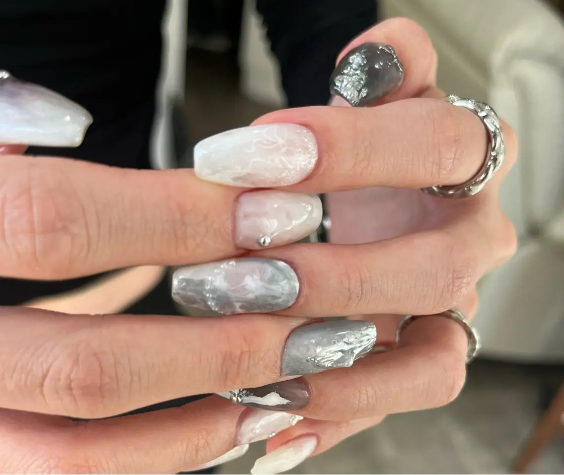ネイル ロングネイル repos 金山ネイルサロンのネイルデザイン