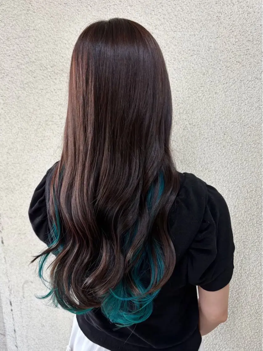 ロング モデル募集中🌞🌈 SARAのヘアスタイル