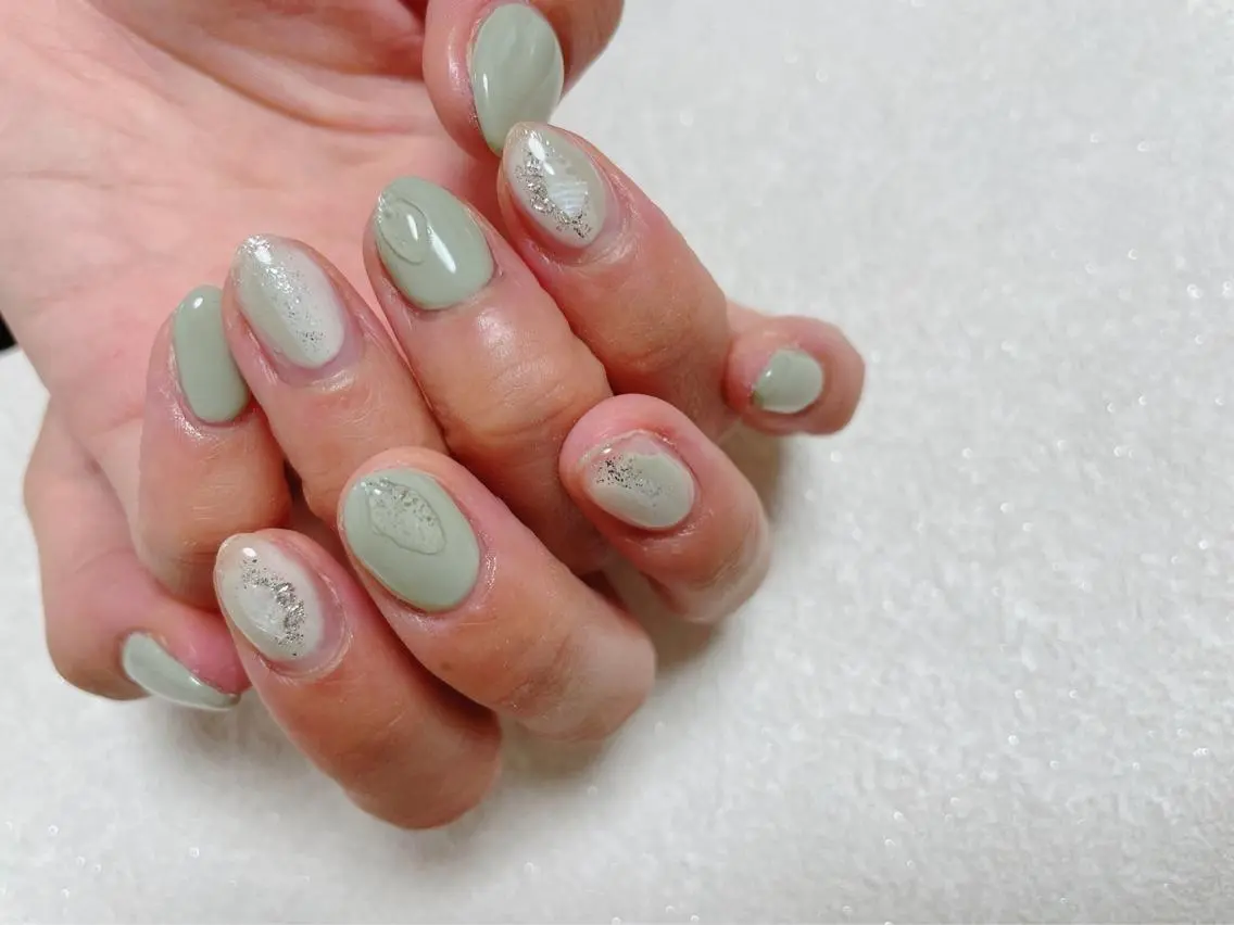 ネイル オーロラネイル フラワーネイル フットネイル フレンチネイル ジェルネイル ハンドネイル mogunail &blowのネイルデザイン