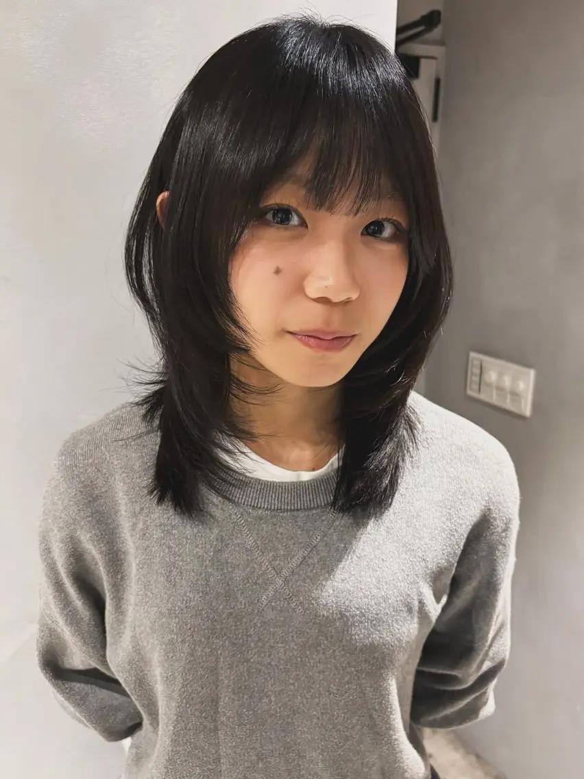ミディアム カラー ハッシュカット カット ヘアカラー トリートメント Juna✂️ レイヤー / ボブのヘアスタイル