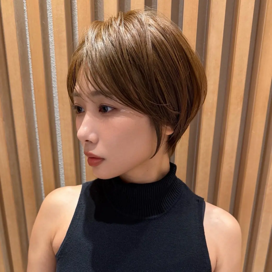 ショート カラー レイヤー|縮毛矯正 |韓国ボブ|岡田洸太のヘアスタイル