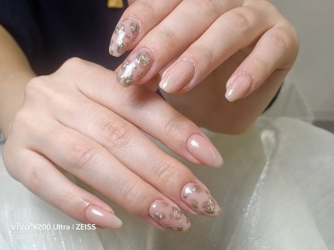 ネイル ジェルネイル グラデーション シンプルネイル more  glam 大宮店カナのネイルデザイン