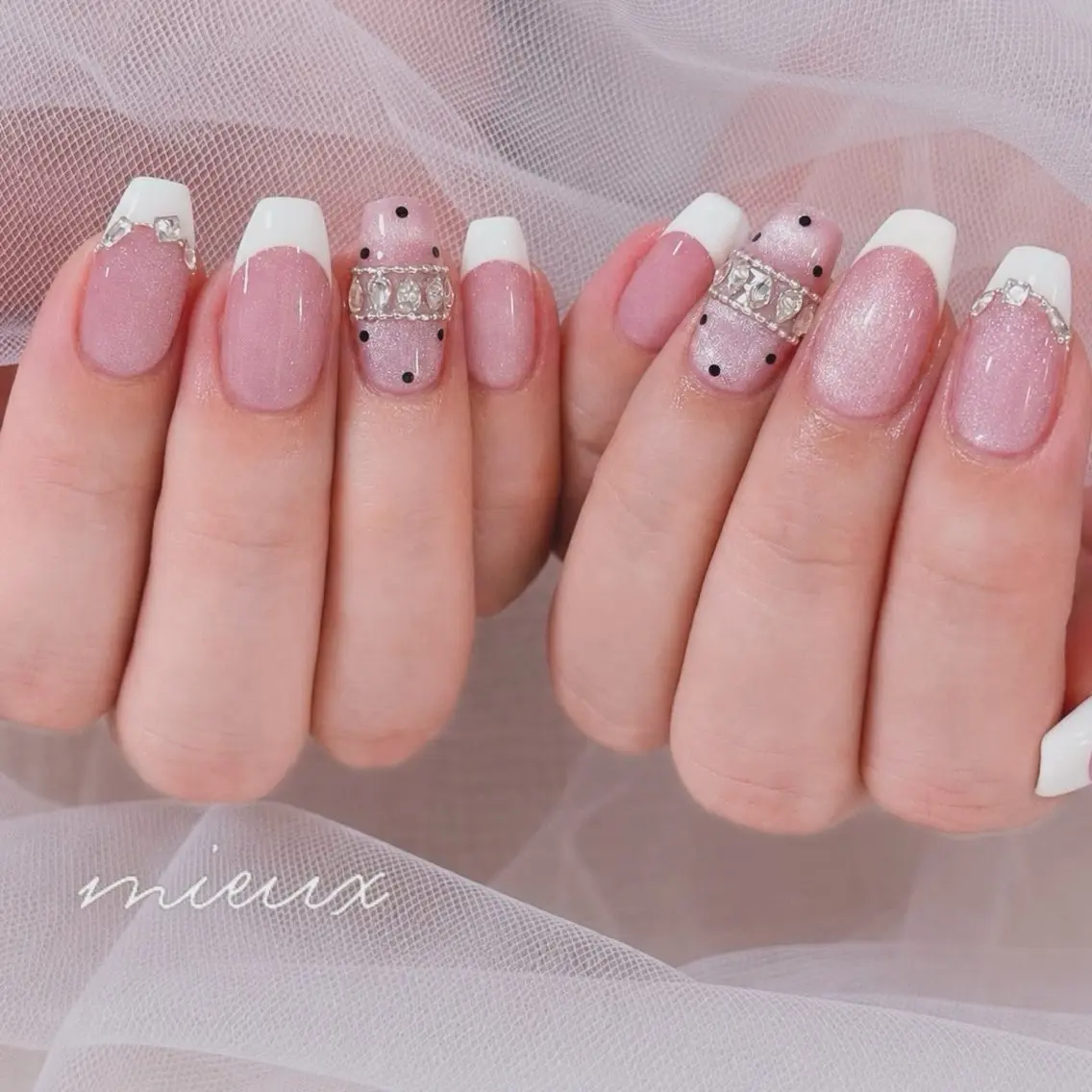 ネイル ハンドネイル nailsalon mieuxのネイルデザイン