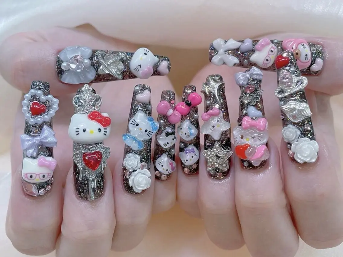 ネイル 長さ出し ガーリー 韓国ネイル ロングネイル 持ち込み Nami nail salonのネイルデザイン