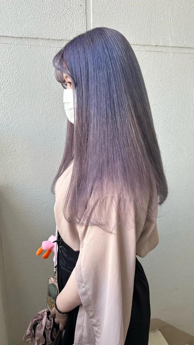 ロング カラー ゆう🫧 透明感/ハイトーンのヘアスタイル