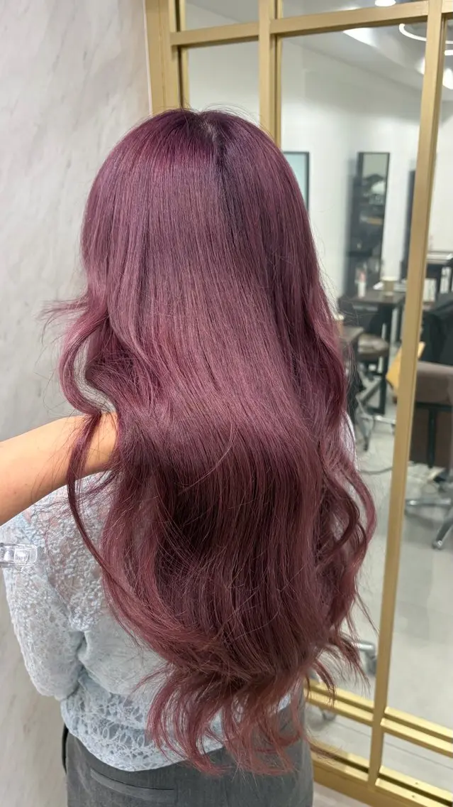 ロング カラー ブリーチ ラベンダーカラー ピンクカラー ピンクラベンダー ヘアカラー トリートメント 🏹MIYU¦抜け感 ×柔らかカラーのヘアスタイル