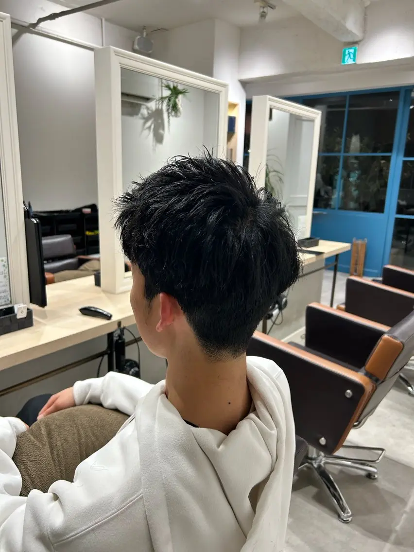 メンズ 内田 航太のヘアスタイル