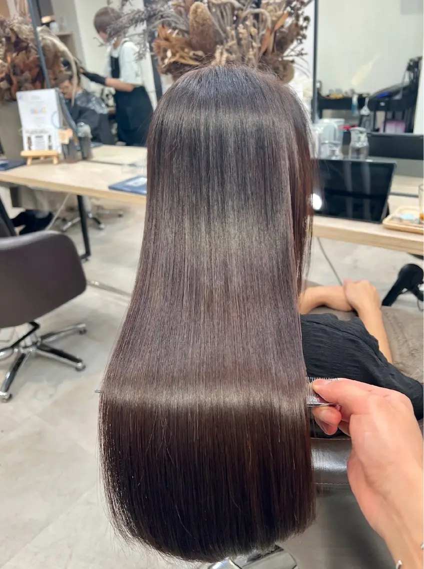 ミディアム カラー ヘアカラー トリートメント 髪質改善/艶カラー 縮毛矯正/山本由梨のヘアスタイル