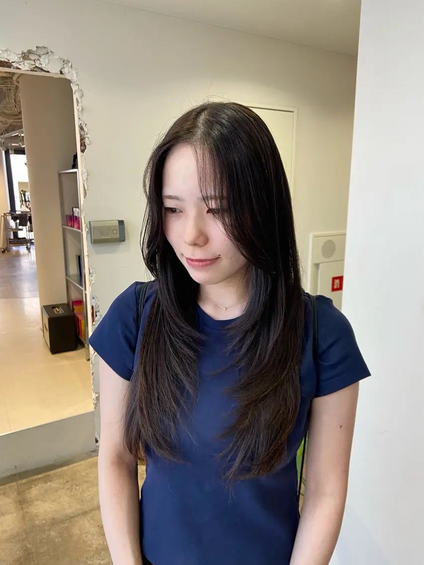 ロング レイヤーカット カット ヘアカラー Shion/ レイヤー/髪質改善のヘアスタイル