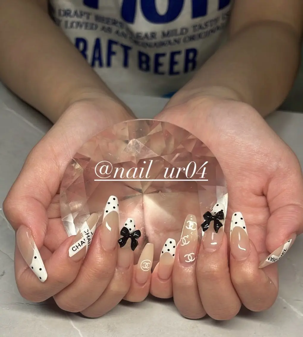 ネイル ハンドネイル Uru.Nail / CREAのネイルデザイン