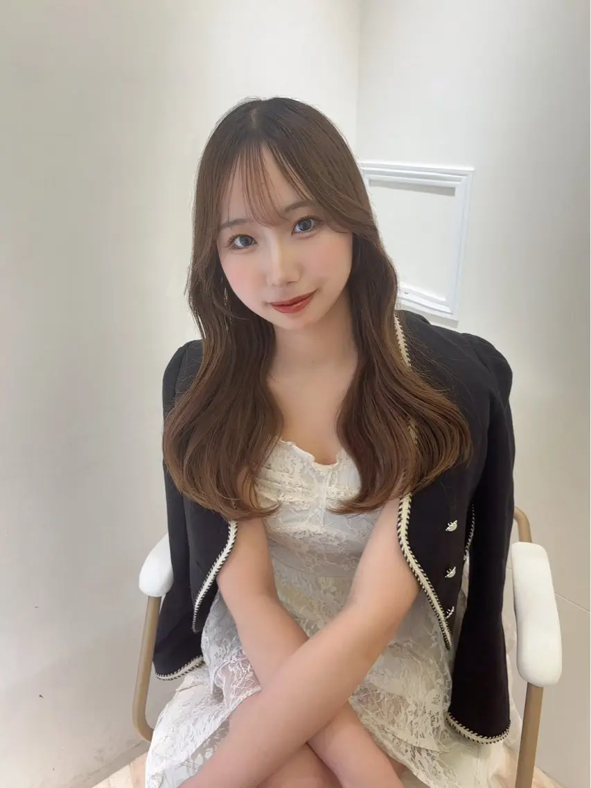 人気Ｎｏ.1👑U-25【似合わせワンカラー🥣】＋【シャンプーブロー🚿】の写真