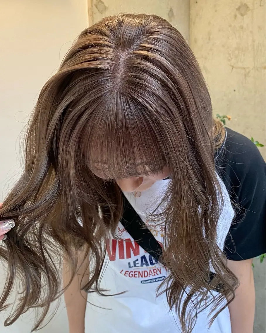 ロング カラー ヘアカラー トリートメント ヘアセット ベージュカラー🐑 レイヤー🤎塚原優芽のヘアスタイル