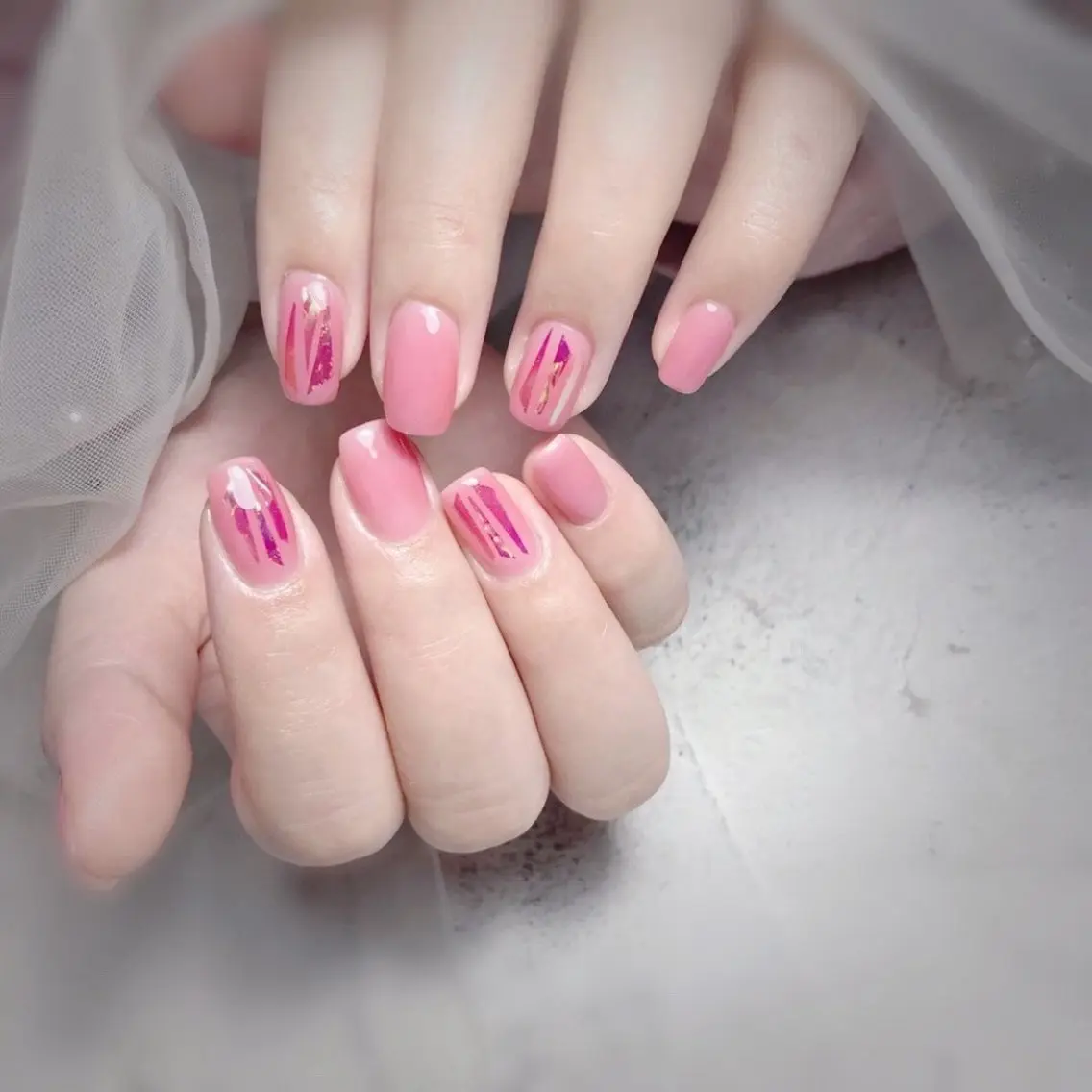 ネイル H3 Nail シロのネイルデザイン
