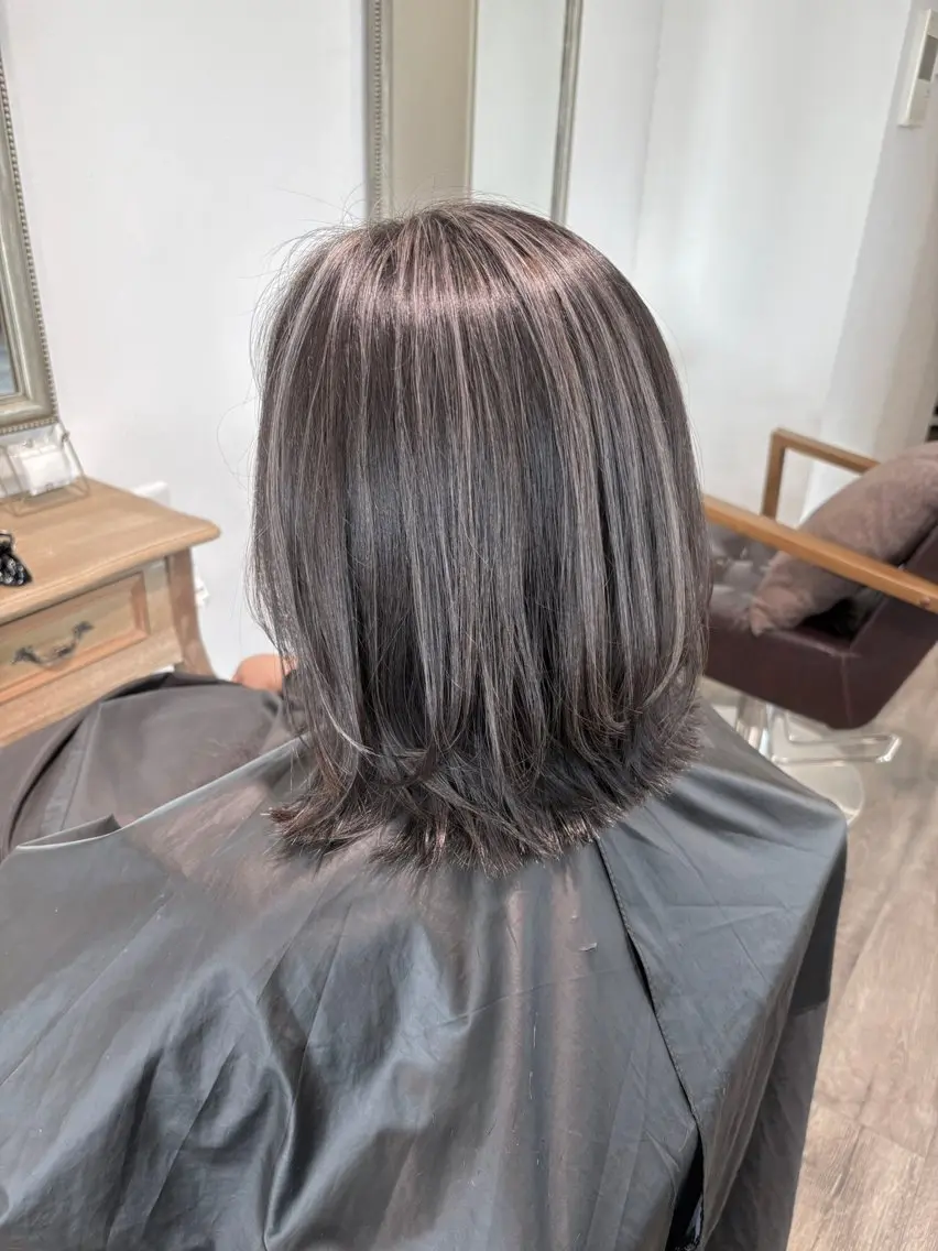 ロング カラー 池澤 京華のヘアスタイル