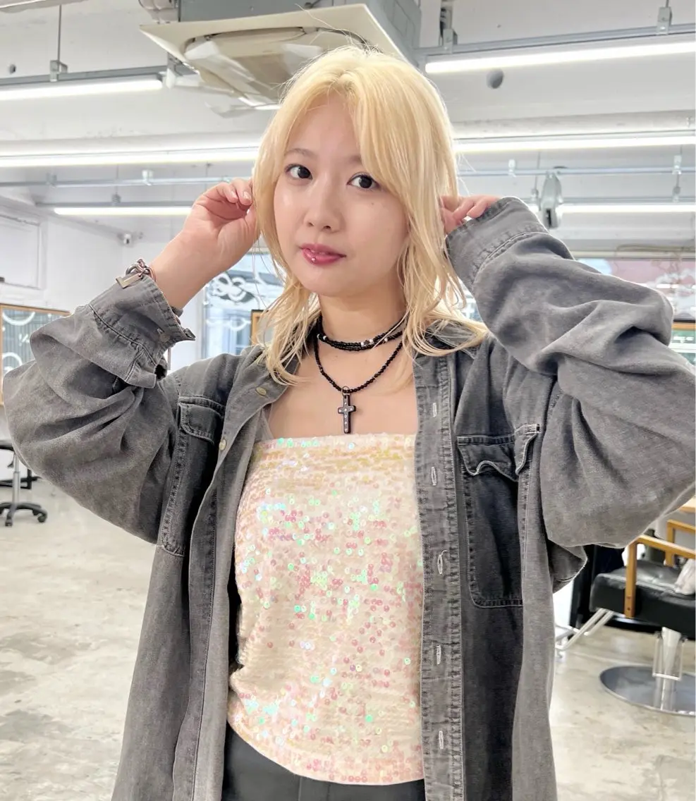 【初めてのブリーチの方限定】ブリーチ2回＋カラーの写真