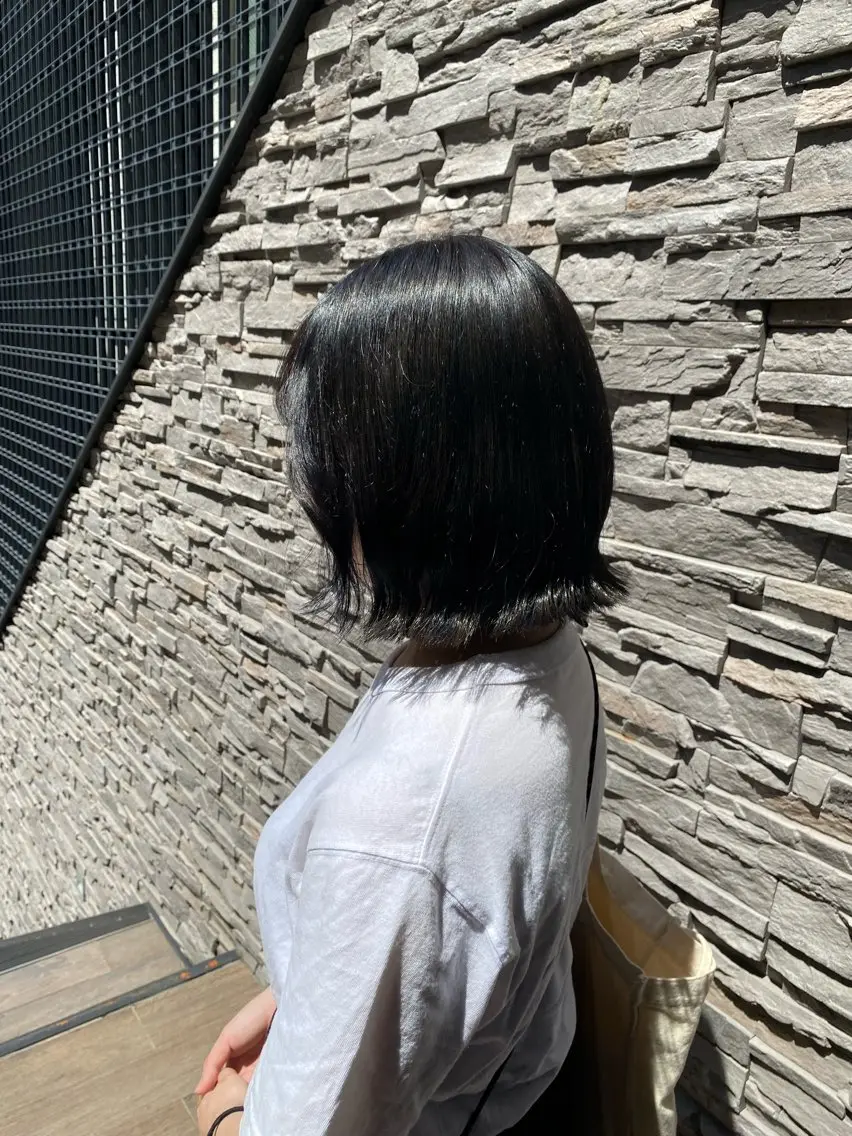 ショート ボブ 重里 瑠花のヘアスタイル