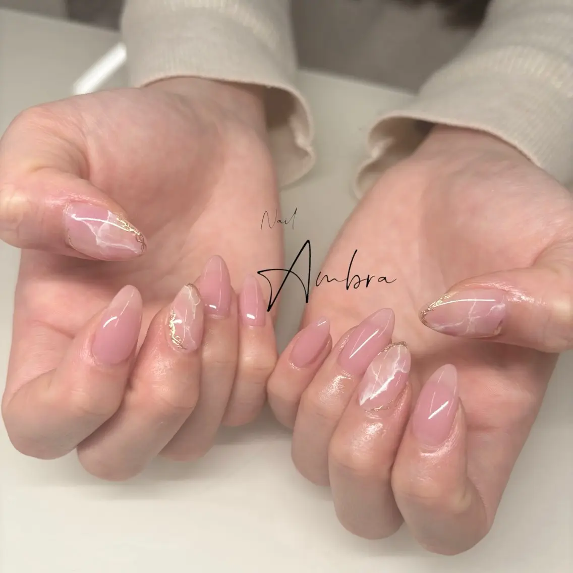 ネイル 大理石ネイル(マーブル) Nail Ambra 小山のネイルデザイン