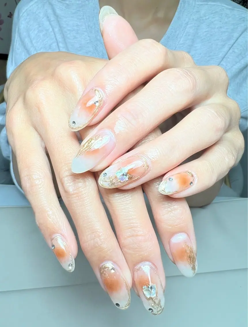 ネイル ハンドネイル AngelChris ビューティーサロンのネイルデザイン