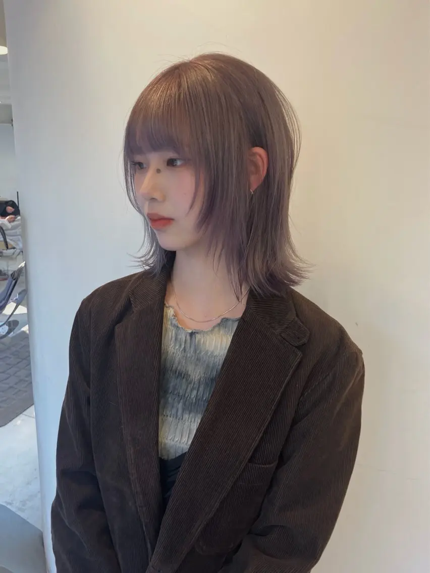 ミディアム カット ヘアカラー トリートメント Hanaka🪷 ニュアンス×レイヤーのヘアスタイル
