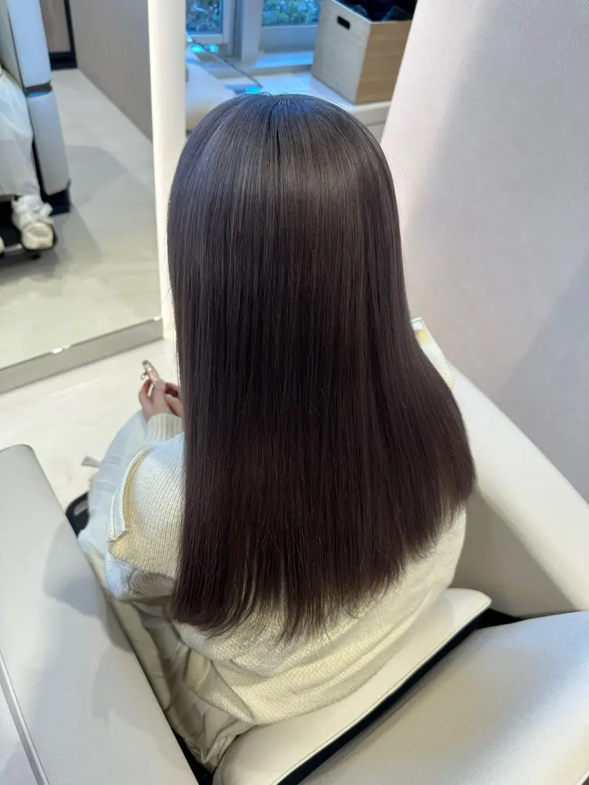 ロング カラー 透明感カラー グレージュ 顔周りカット レイヤーカット ヘアカラー レイヤー/艶カラー/ 前橋/渋川竜希のヘアスタイル