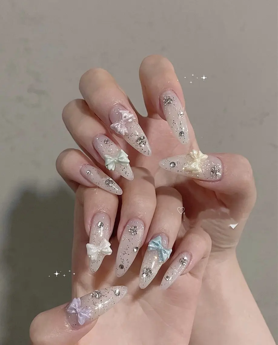 ネイル アートネイル チークネイル ドット フットネイル フレンチネイル ハンドネイル フットネイル 🌱Rina🎀 Mikaのネイルデザイン