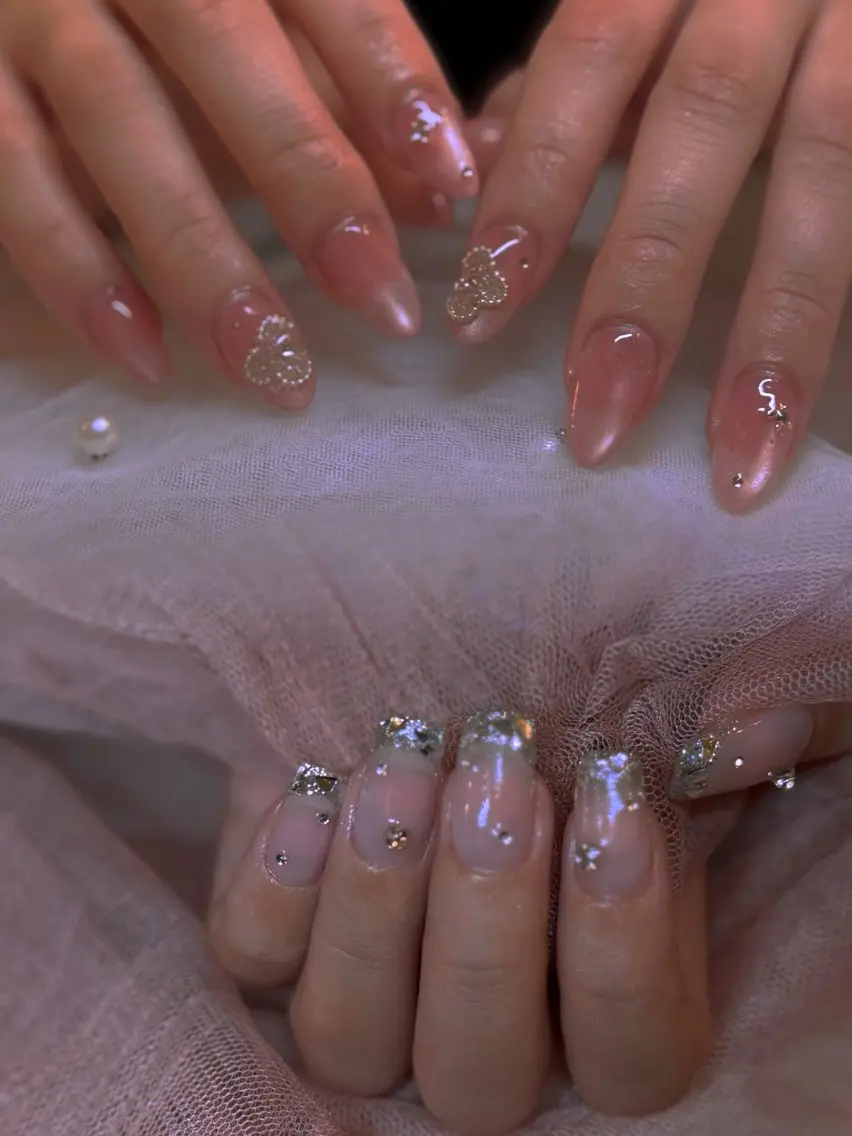 ネイル 🫧Lua.nail 🍒emuのネイルデザイン
