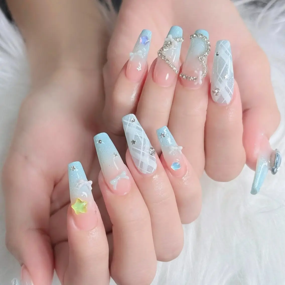 ネイル フットネイル フレンチネイル グラデーション 韓国ネイル ロングネイル ハンドネイル Hani Nail Salonのネイルデザイン