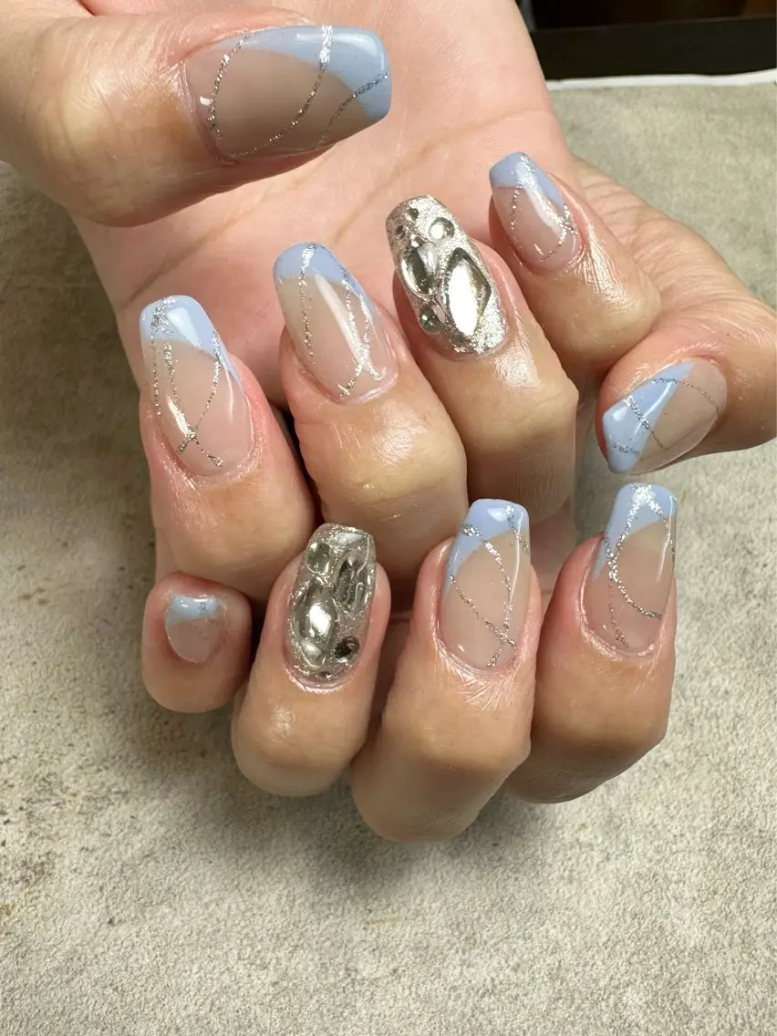 ネイル ブルー フレンチネイル ラメ(グリッター) nailroom Anmie.のネイルデザイン