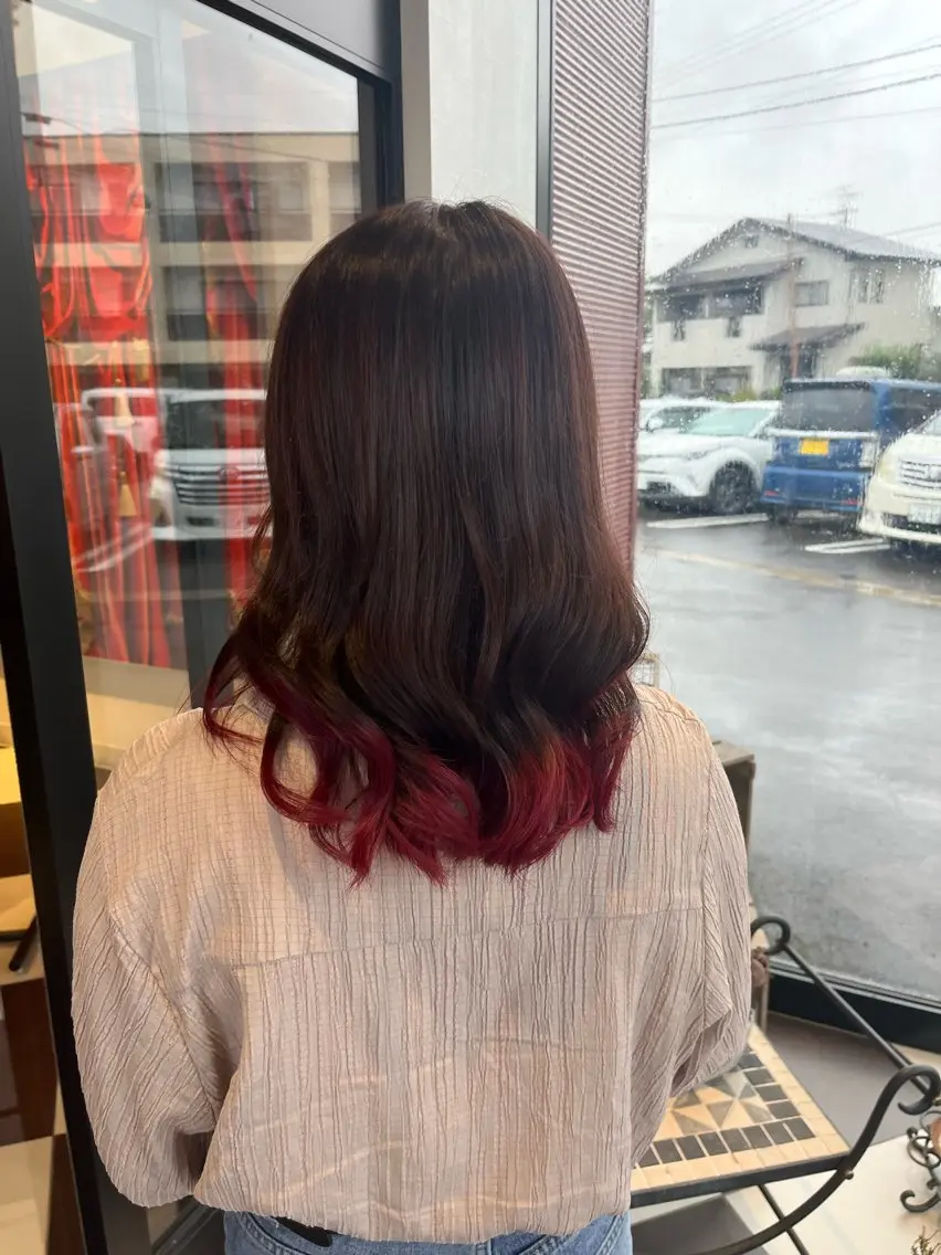 カラー ブリーチ 🌷艶髪カラー  / メイ🪄︎︎✨のヘアスタイル