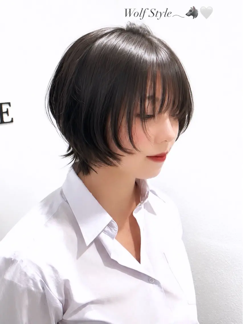 ショート ボブ くびれヘア ウルフカット カット ヘアセット/ミニボブ /レイヤー 山田寛菜のヘアスタイル