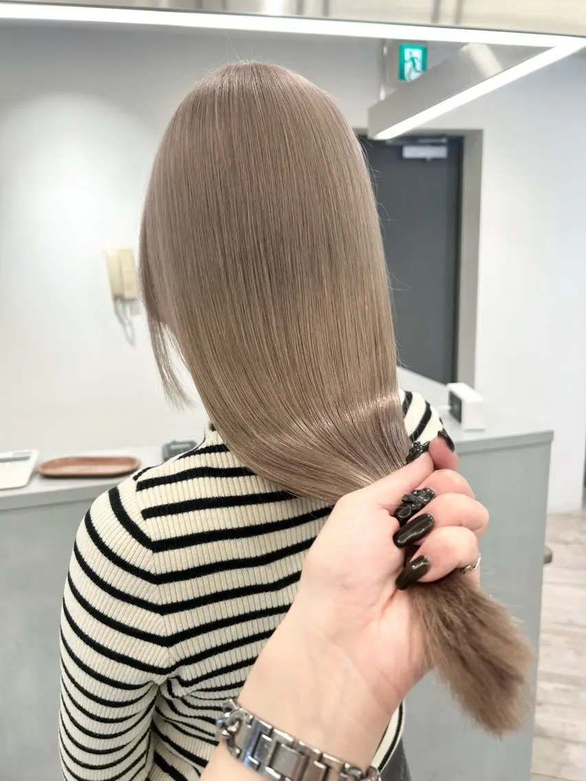 ロング カラー ヘアカラー ハイトーン特化サロン 🍑momo🍑のヘアスタイル