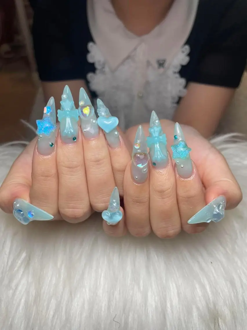 ネイル アートネイル 成人式 ジェルネイル ニュアンスネイル 夏ネイル ハンドネイル Jenn Nail Salonのネイルデザイン