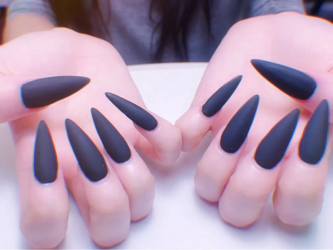 ネイル フレンチネイル ジェルネイル ガラスフレンチ 韓国ネイル ラメ(グリッター) ハンドネイル 中野駅から2分 MEO NAILのネイルデザイン
