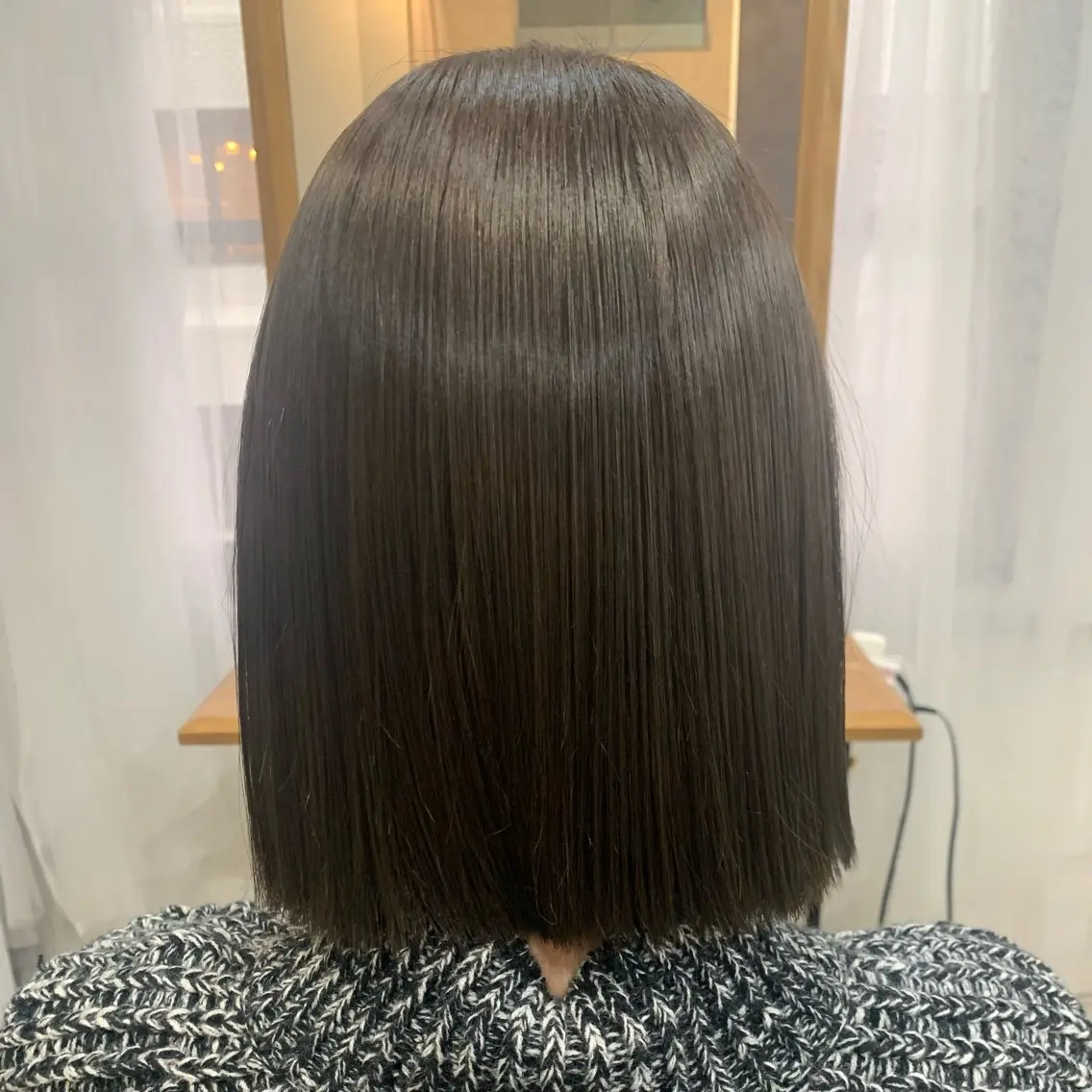 ショート カラー LOARK HAIR 市川笑瑠のヘアスタイル
