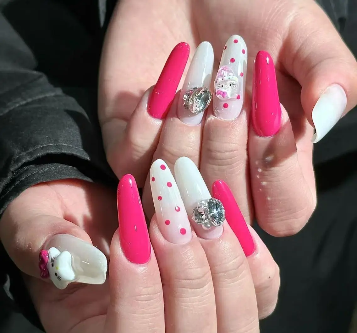 ネイル ハンドネイル Pure&Rich Nailのネイルデザイン