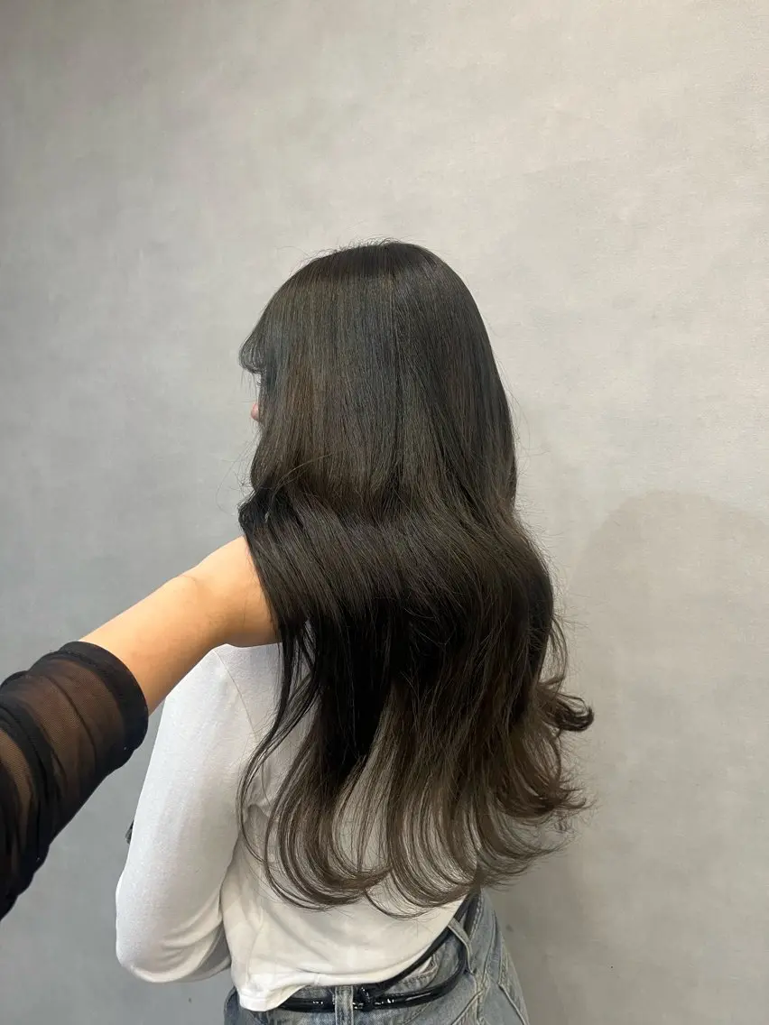 カラー 透明感カラー グレージュ オリーブグレージュ オリーブグレー NAO/ 髪質改善/艶カラーのヘアスタイル
