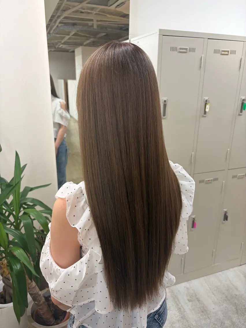 ロング ヘアカラー fand KOTOMIのヘアスタイル