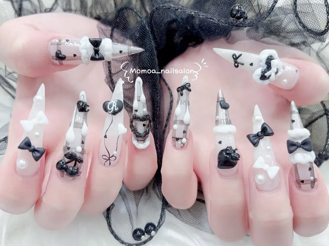 ネイル 成人式 大理石ネイル(マーブル) 持ち込み リボン 夏ネイル ハンドネイル MoMoA Nail ネイル長さ出し専門店のネイルデザイン