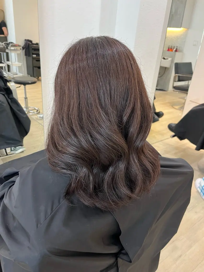ミディアム カラー ヘアカラー [TIDEHAIR] MIYUのヘアスタイル