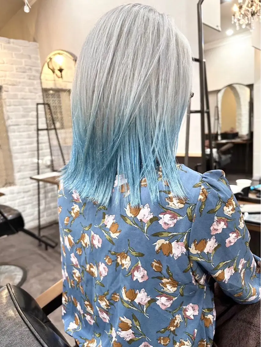 ミディアム カラー limit ユイカ/ ハイトーンカラー💫のヘアスタイル